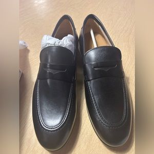 NEVER WORN men’s dress shoes!
